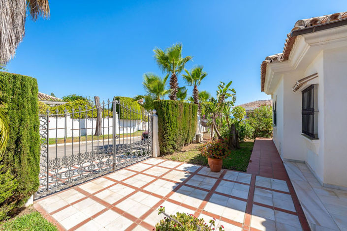 Image No.43-3 Bed Villa for sale