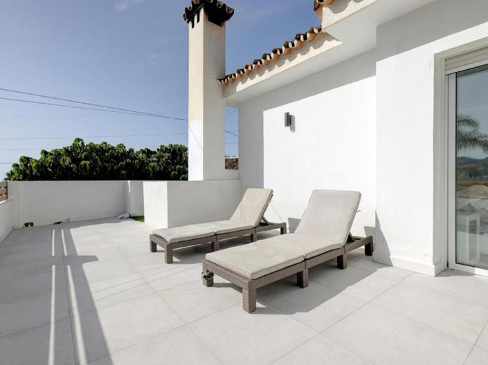 Image No.26-6 Bed Villa for sale