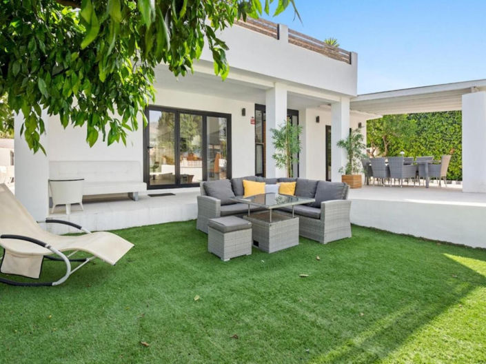 Image No.3-6 Bed Villa for sale