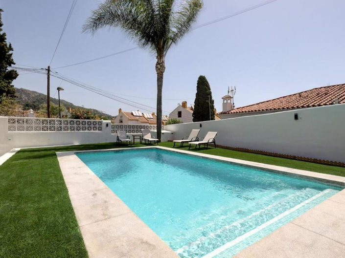 Image No.41-6 Bed Villa for sale