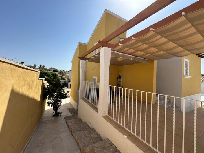 Image No.17-3 Bed Villa for sale