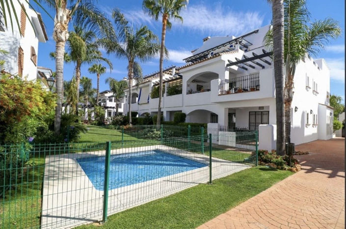 Image No.32-2 Bed Apartment for sale