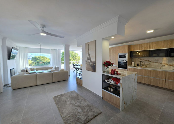 Image No.21-3 Bed Apartment for sale