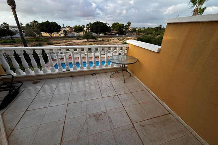 Image No.42-4 Bed Townhouse for sale
