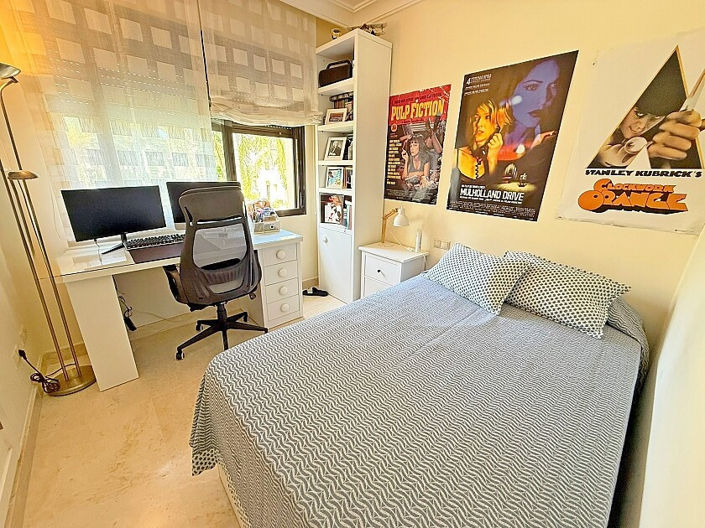 Image No.19-3 Bed Apartment for sale