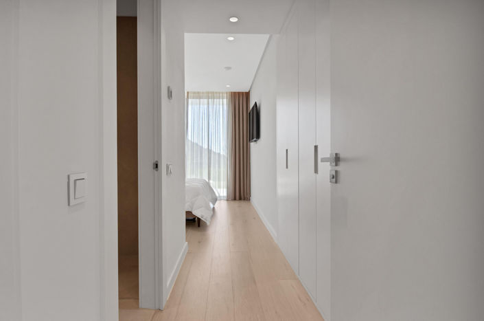 Image No.20-2 Bed Apartment for sale