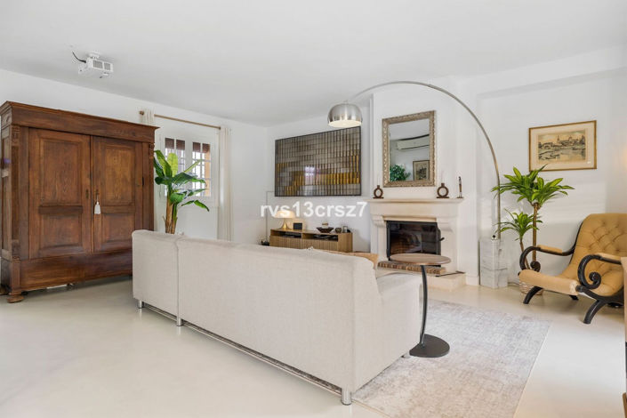 Image No.6-2 Bed Townhouse for sale