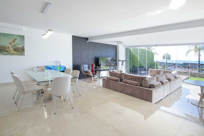 Image No.4-4 Bed Townhouse for sale