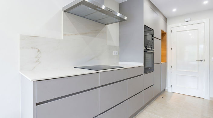 Image No.10-2 Bed Apartment for sale