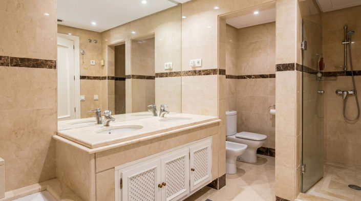 Image No.16-2 Bed Apartment for sale