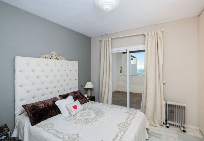 Image No.9-4 Bed Townhouse for sale