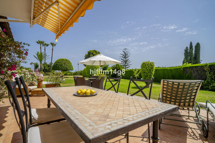 Image No.23-3 Bed Townhouse for sale