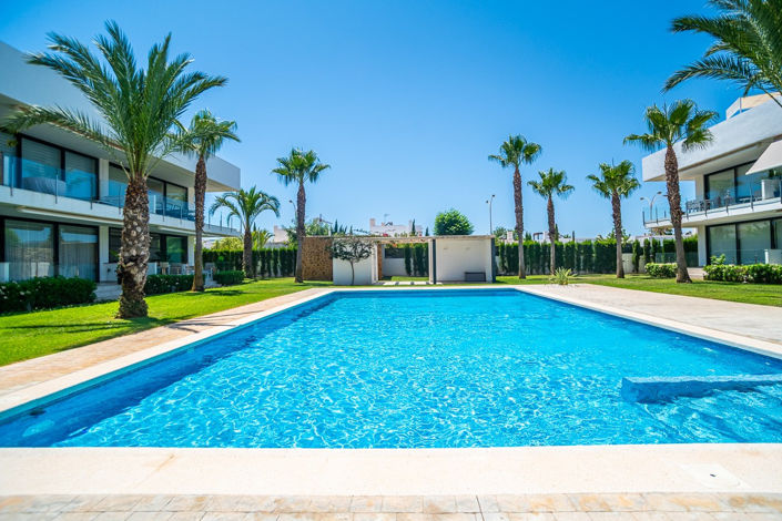Image No.43-3 Bed Penthouse for sale