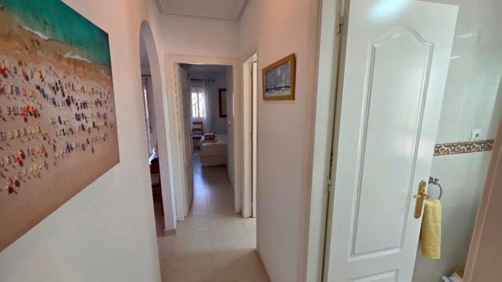 Image No.18-2 Bed Apartment for sale