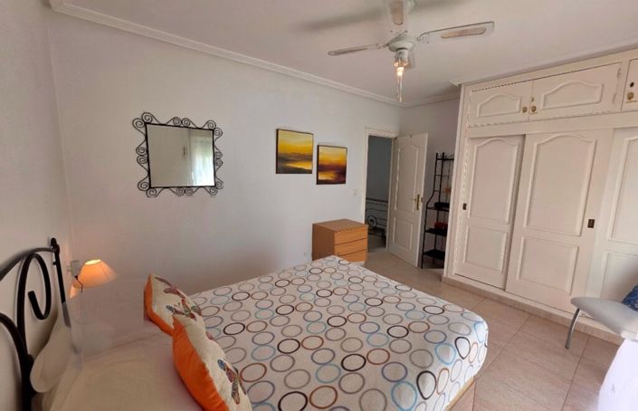 Image No.20-3 Bed Apartment for sale