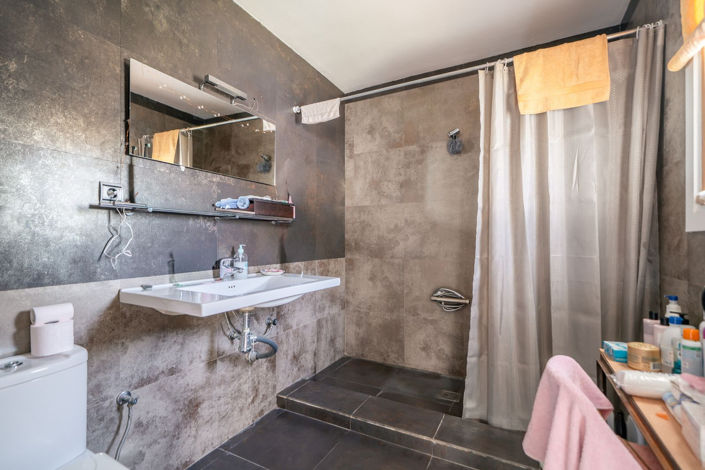 Image No.11-3 Bed Villa for sale