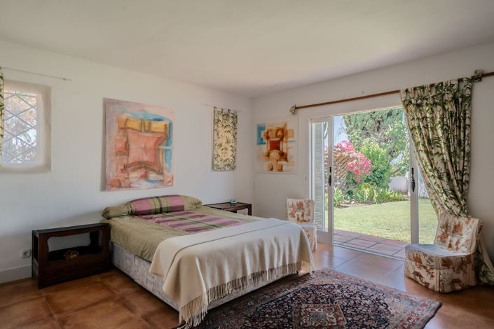 Image No.12-3 Bed Villa for sale