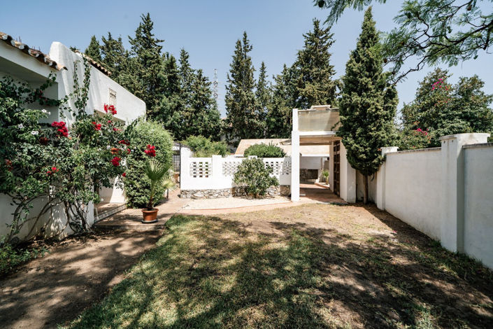 Image No.20-3 Bed Villa for sale