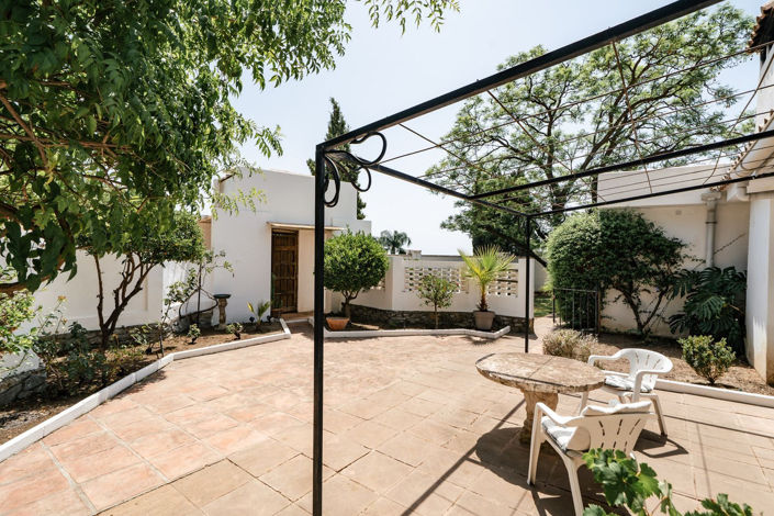 Image No.3-3 Bed Villa for sale