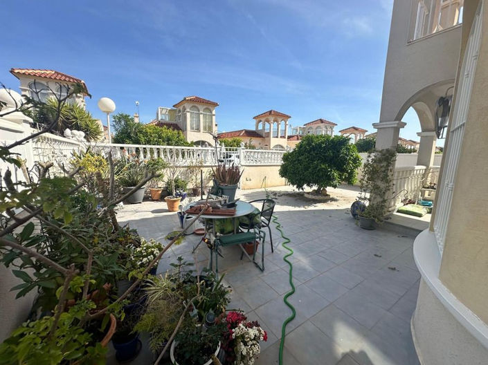 Image No.3-2 Bed Villa for sale
