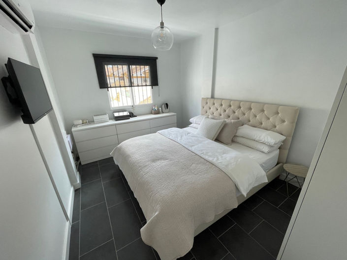 Image No.22-3 Bed Townhouse for sale