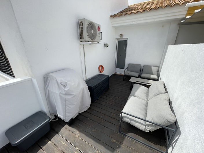 Image No.29-3 Bed Townhouse for sale