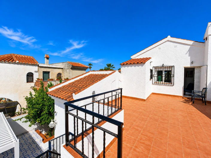 Image No.13-4 Bed Villa for sale