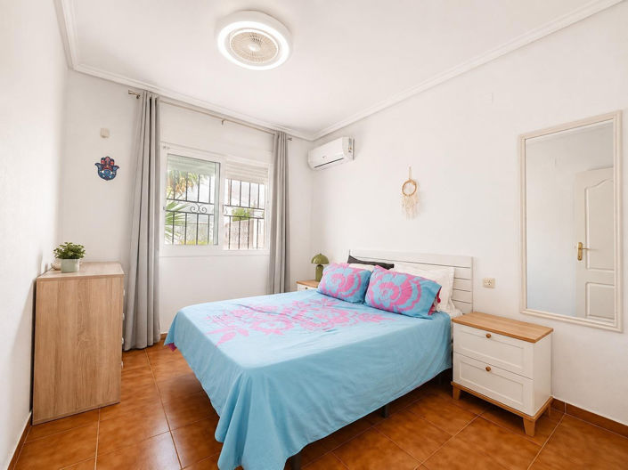 Image No.29-4 Bed Villa for sale