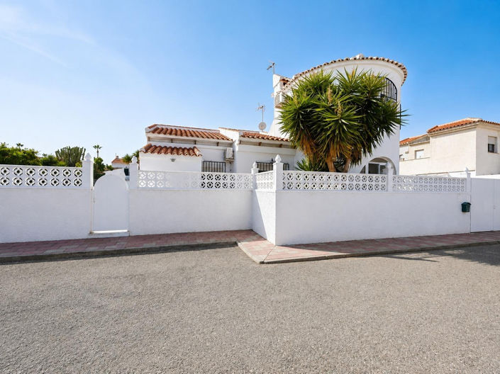 Image No.40-4 Bed Villa for sale