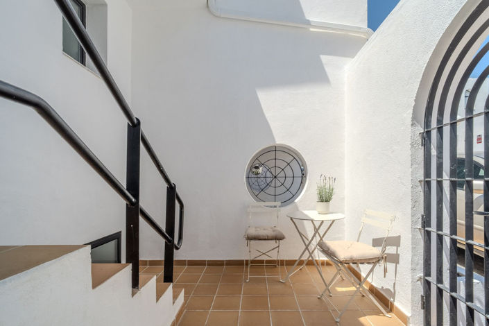 Image No.35-4 Bed Townhouse for sale