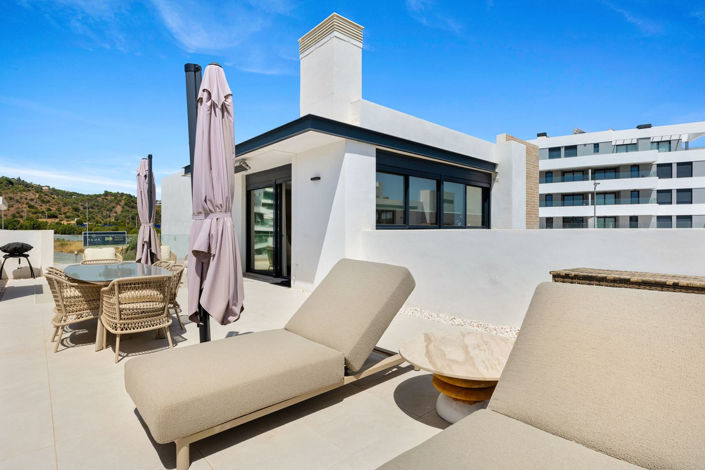 Image No.4-2 Bed Penthouse for sale