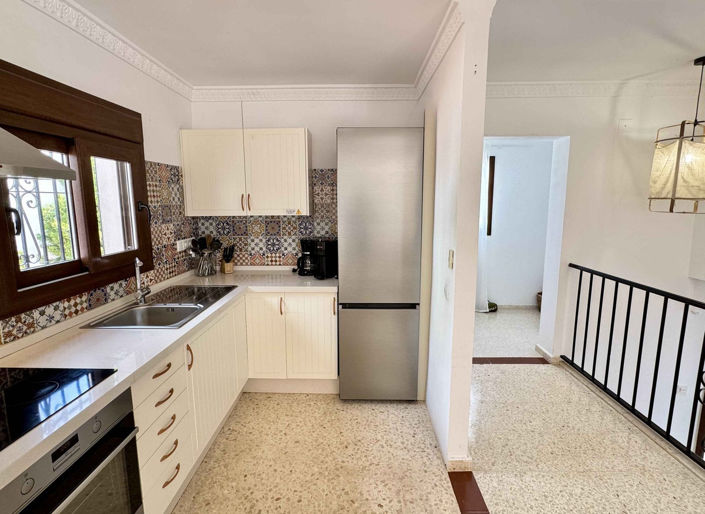 Image No.18-6 Bed Villa for sale