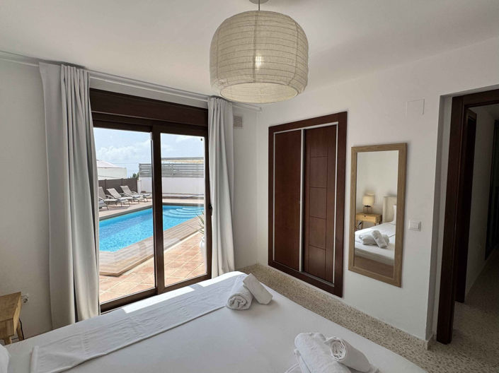 Image No.39-6 Bed Villa for sale