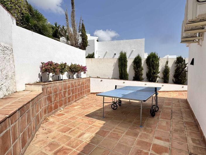 Image No.44-6 Bed Villa for sale