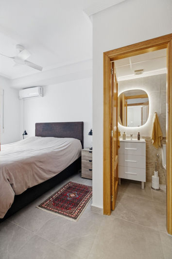 Image No.16-2 Bed Apartment for sale