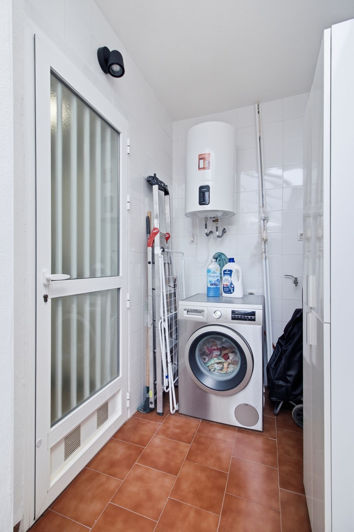 Image No.24-2 Bed Apartment for sale