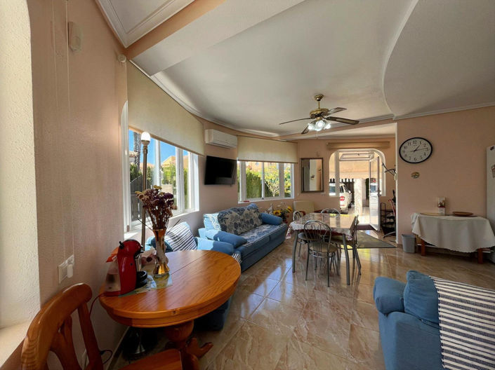Image No.6-3 Bed Villa for sale