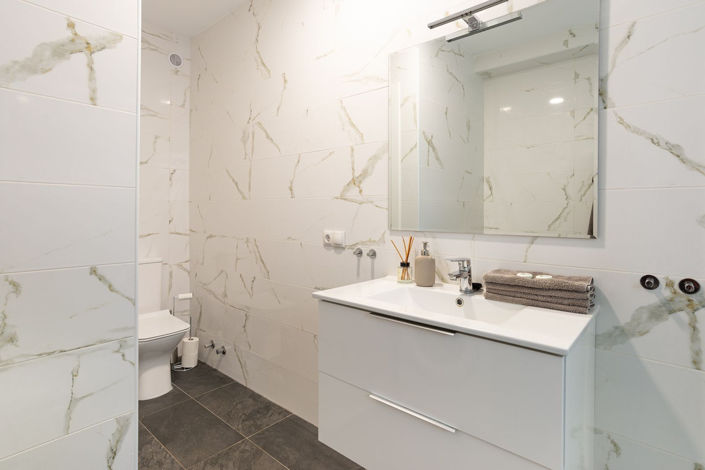 Image No.48-3 Bed Villa for sale