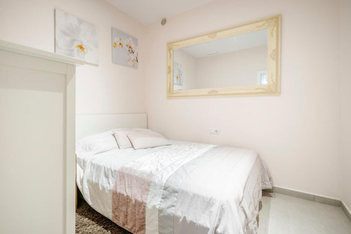 Image No.33-5 Bed Villa for sale