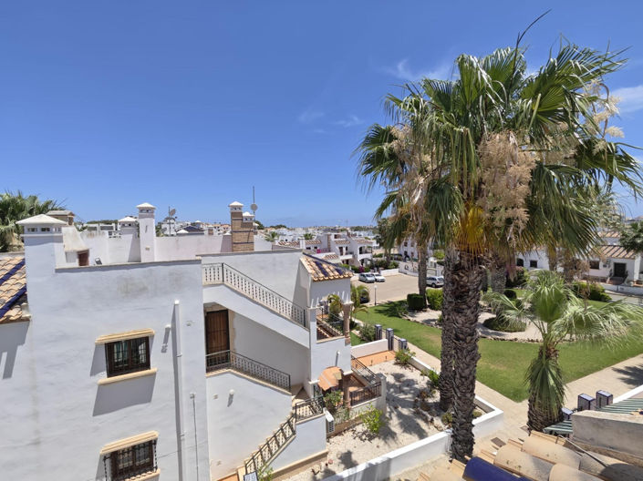 Image No.16-2 Bed Property for sale