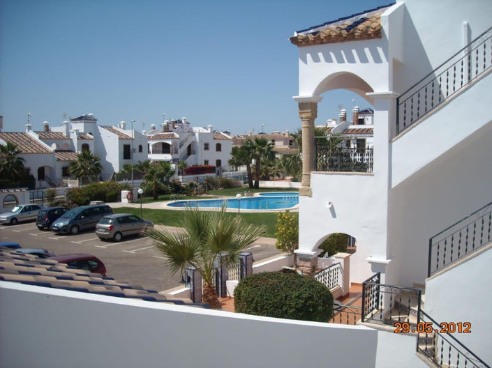 Image No.35-2 Bed Property for sale