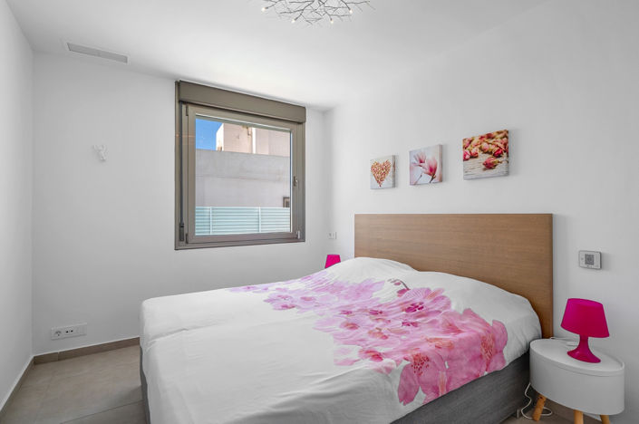 Image No.20-3 Bed Villa for sale