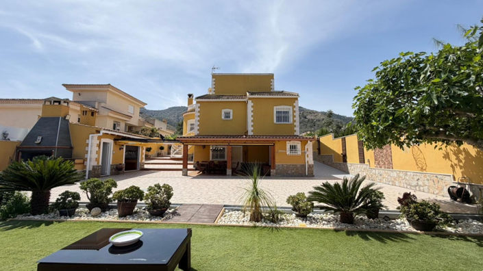 Image No.32-5 Bed Villa for sale