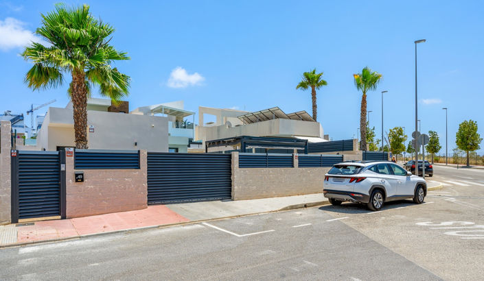 Image No.44-3 Bed Villa for sale