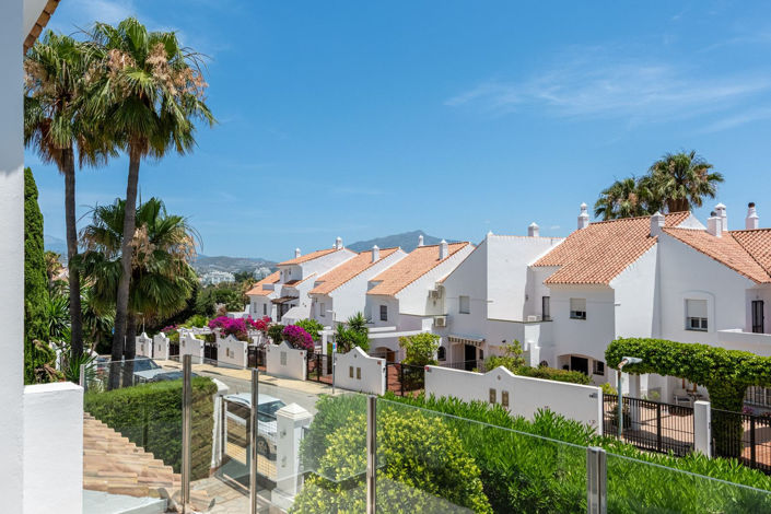 Image No.28-3 Bed Villa for sale
