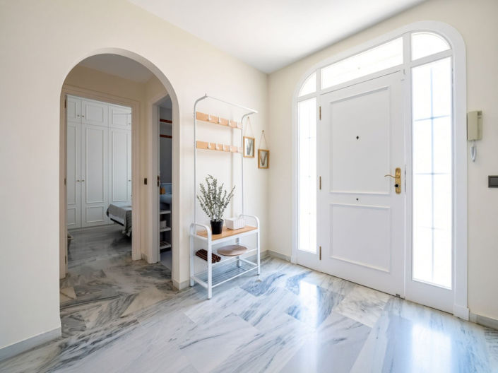 Image No.37-4 Bed Semi-Detached for sale