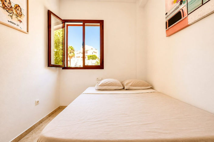 Image No.14-3 Bed Townhouse for sale