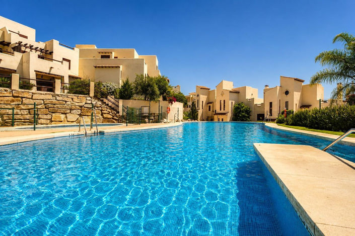 Image No.25-3 Bed Townhouse for sale