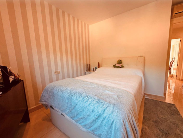 Image No.18-2 Bed Apartment for sale