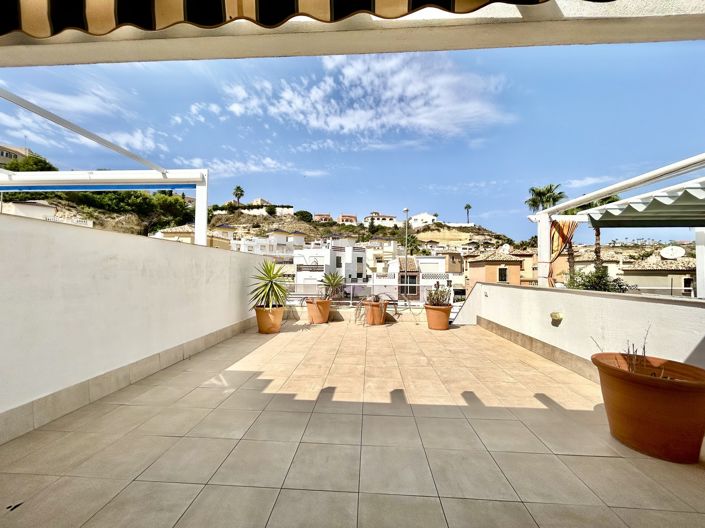 Image No.24-3 Bed Townhouse for sale